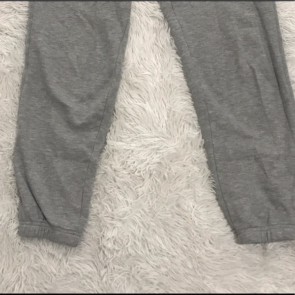 Sweatpants - Picture 2 of 3